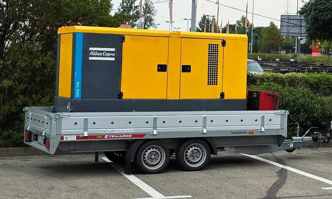 Wynajem Agregatów prądotwórczych Mobilny dostawa samochodem