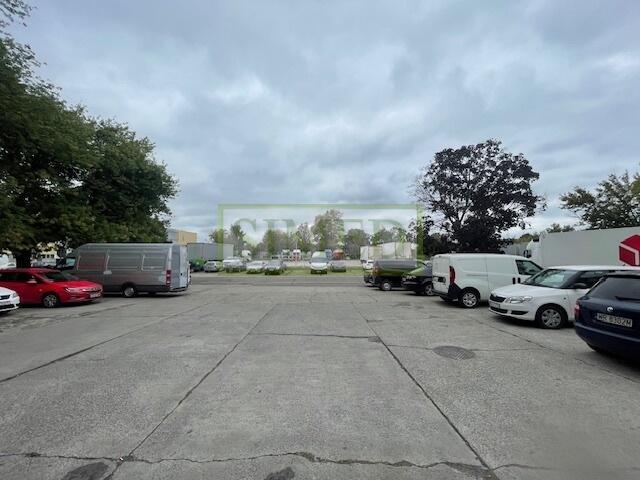 Warsztat pojazdów , wjazd z poziomu O,wysokość 4m