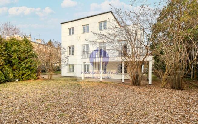 Dom Warszawa Praga-Południe, Saska Kępa, Obrońców