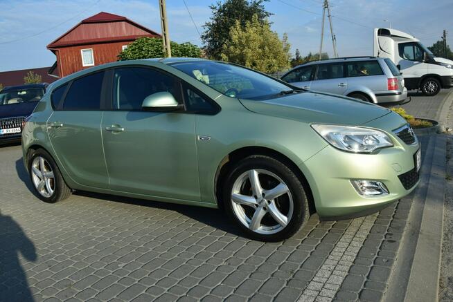 Opel Astra 1.4B Klima/ Navi/ DVD/ 2 Kpl Kół/ Sprowadzony/ Opłacony