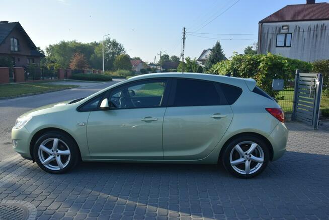 Opel Astra 1.4B Klima/ Navi/ DVD/ 2 Kpl Kół/ Sprowadzony/ Opłacony