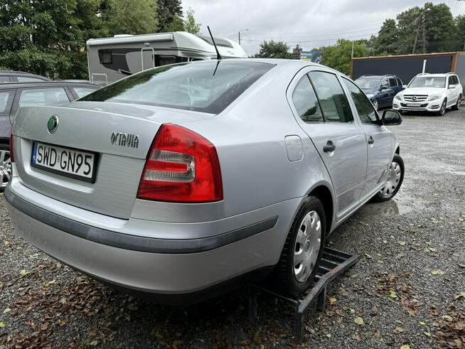 Škoda Octavia Instalacja Gazowa . Salon Polska. Klimatyzacja