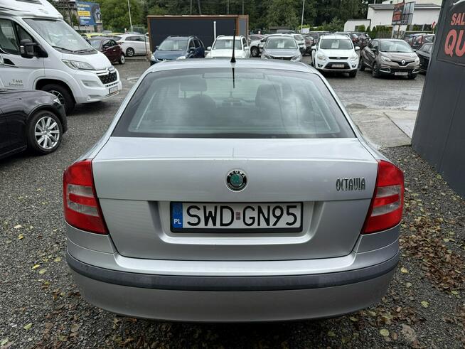 Škoda Octavia Instalacja Gazowa . Salon Polska. Klimatyzacja