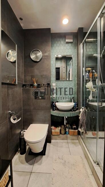 Okolice ul. Żelaznej balkon/piwnica/lux