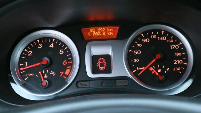 Renault Clio ,1,2 16V 75 -Drugi Komplet Kół-Klimatyzacja-Relingi-Serwis