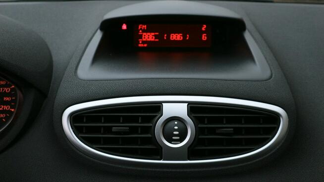 Renault Clio ,1,2 16V 75 -Drugi Komplet Kół-Klimatyzacja-Relingi-Serwis