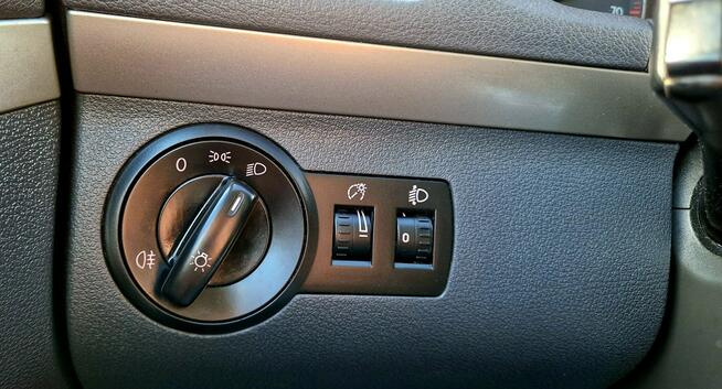 Volkswagen Touran Śliczny ! Zdrowy! Brak korozji! Hak! Rejestracja PL! Zamiana też!