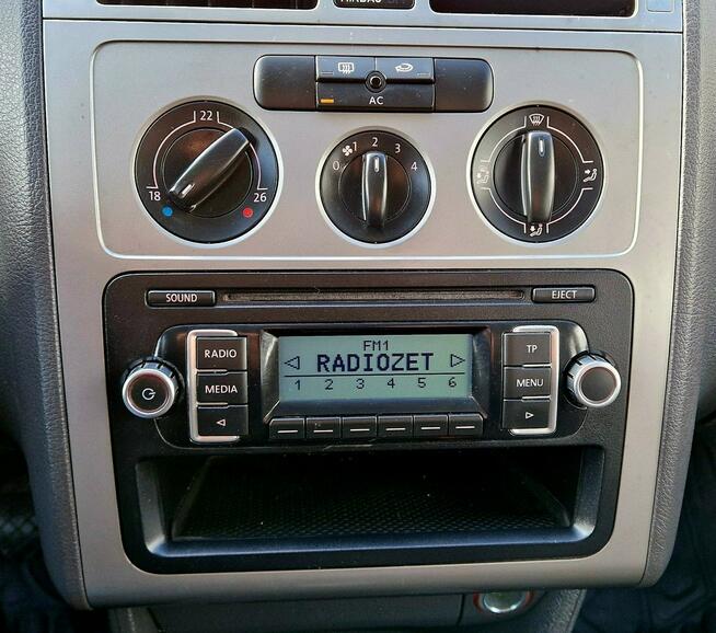 Volkswagen Touran Śliczny ! Zdrowy! Brak korozji! Hak! Rejestracja PL! Zamiana też!