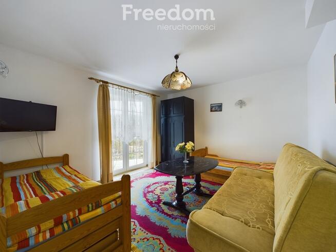 Pensjonat z lokalem usługowym w centrum Mielna