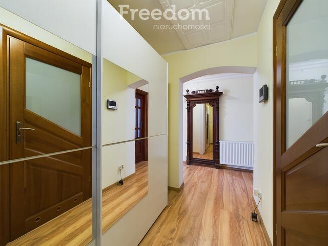 Pensjonat z lokalem usługowym w centrum Mielna