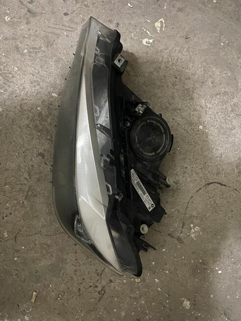 Lampy przednie BMW 320 Touring 2014 r