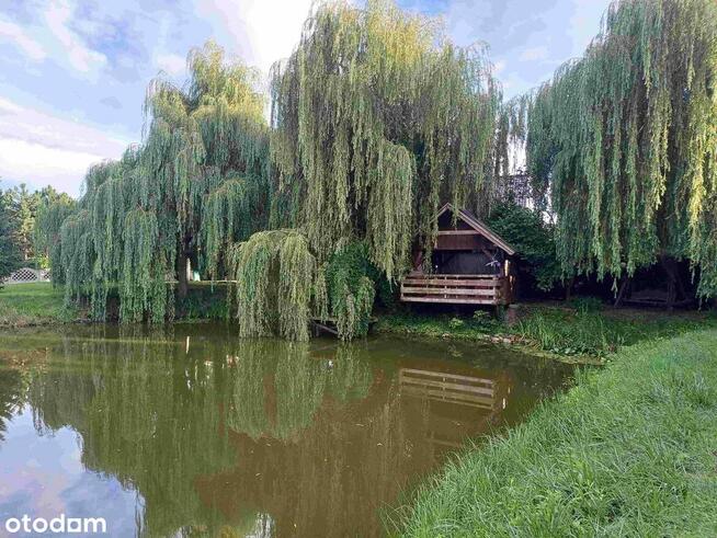 DOLINA BARYCZY, Dom na pięknej działce z własnym stawem