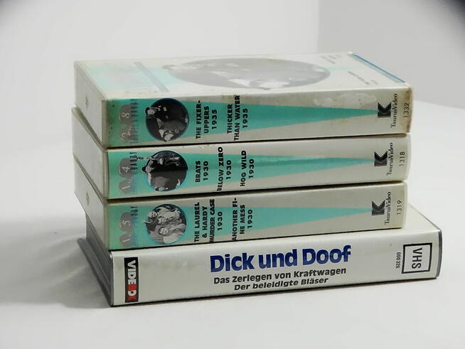 Flip i Flap cztery kasety z filmami VHS