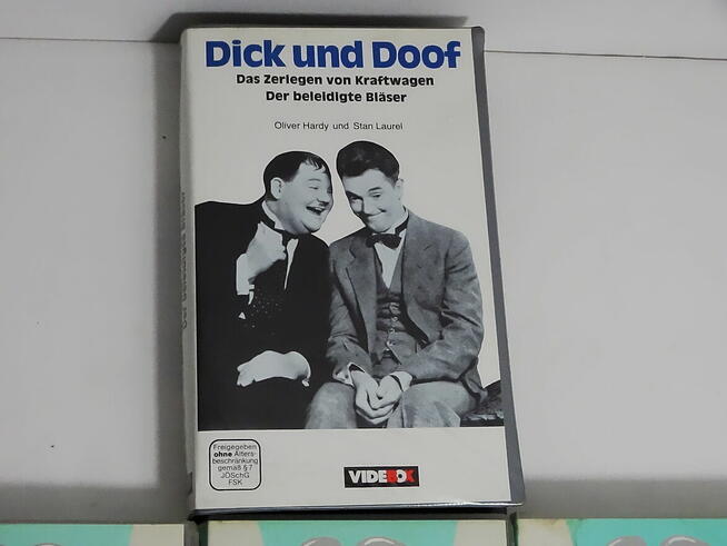 Flip i Flap cztery kasety z filmami VHS