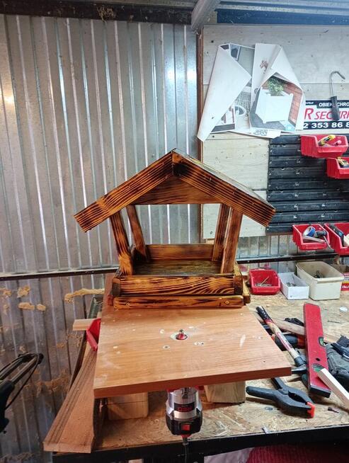 Ozdoby ogrodowe z drewna