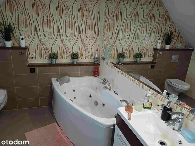 DOLINA BARYCZY, Dom na pięknej działce z własnym stawem