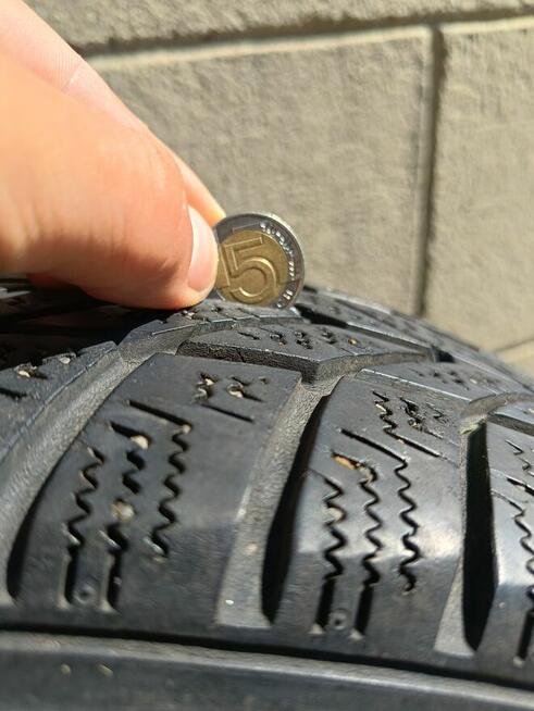 Opony zimowe z felgami R13