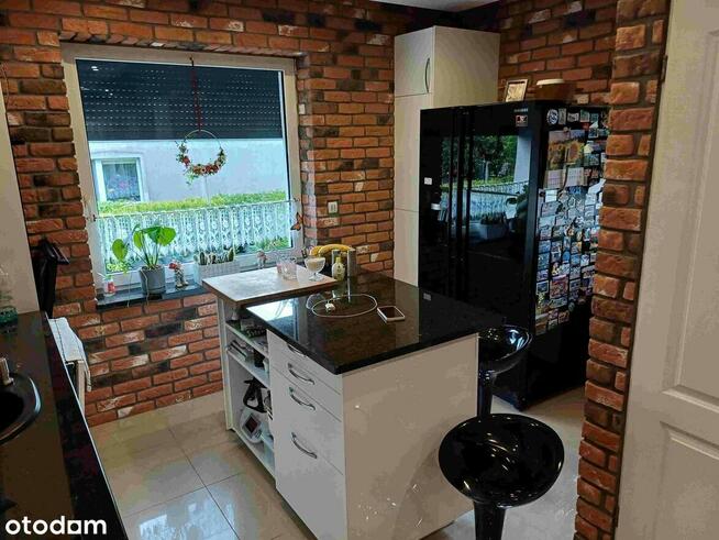 DOLINA BARYCZY, Dom na pięknej działce z własnym stawem