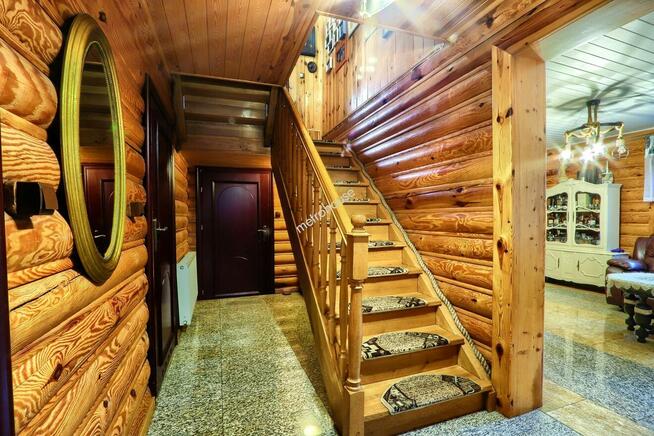 Dom w podwarszawskich Markach (bliskich) z biznesem