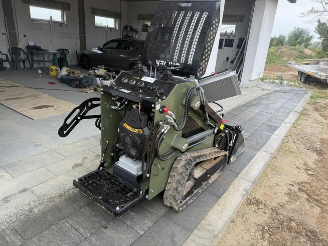 MiniŁadowarka SKID STEER SKIDER W-460 Model 2025 frez 4x4