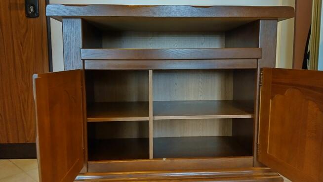 Sprzedam 2 komody + regał drewno