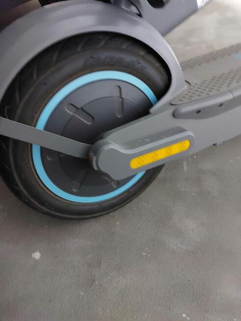 Hulajnoga elektryczna Motus