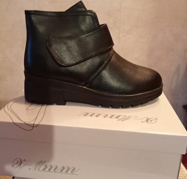 Sprzedam nowe buty ocieplane rozm 41