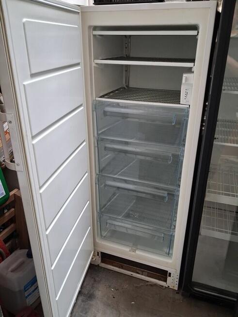 ZAMRAŻARKA ELECTROLUX