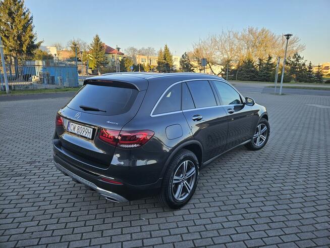 Sprzedam Mercedesa GLC 300 4MATIC 2020r