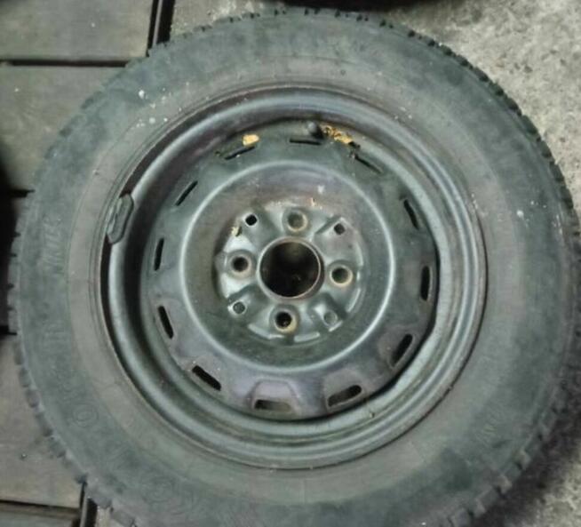 Felgi z oponami zimowymi Opel Corsa/Fiat Punto 4x100