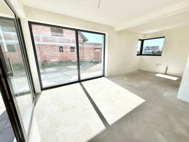 Dom Opole Czarnowąsy, Studzienna