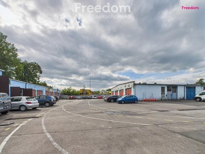 Na wynajem hala magazynowa 740m2 - PIONKI