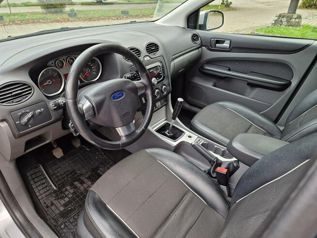Ford Focus Mk2 1.8 125KM * niski przebieg * półskóra *