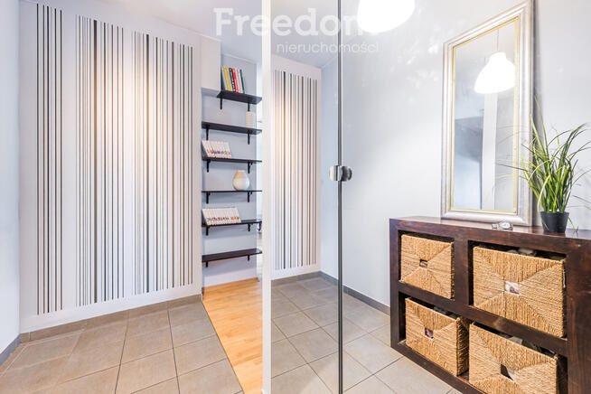 3 pokoje z balkonem, garażem i komórką - Jagiełły