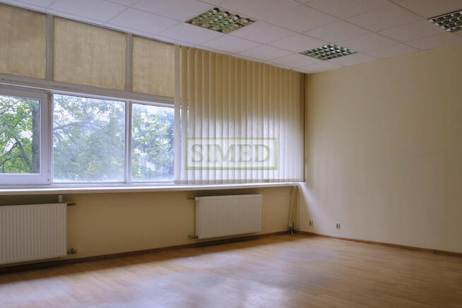 Ochrona,parking, dostęp24h,dobry dojazd