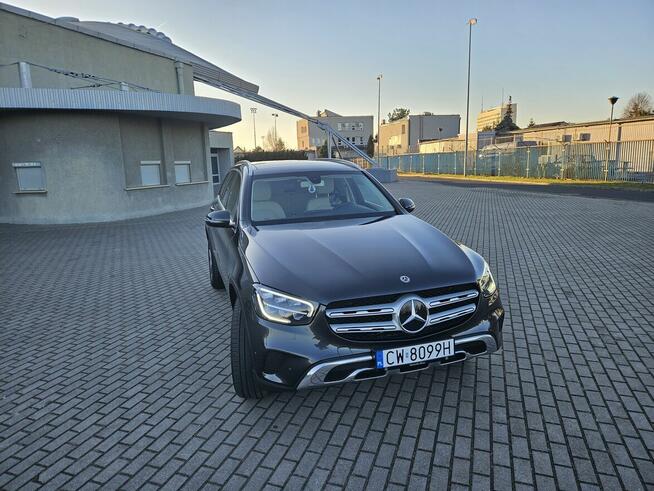 Sprzedam Mercedesa GLC 300 4MATIC 2020r