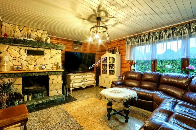 Dom w podwarszawskich Markach (bliskich) z biznesem