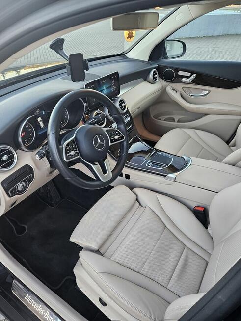 Sprzedam Mercedesa GLC 300 4MATIC 2020r