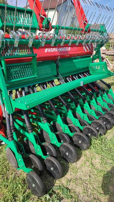 Siewnik agromasz talerzowy Nowy Pełna Opcja