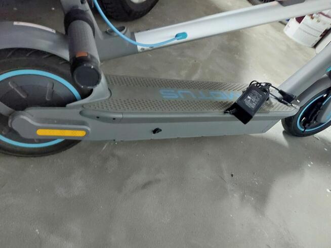 Hulajnoga elektryczna Motus