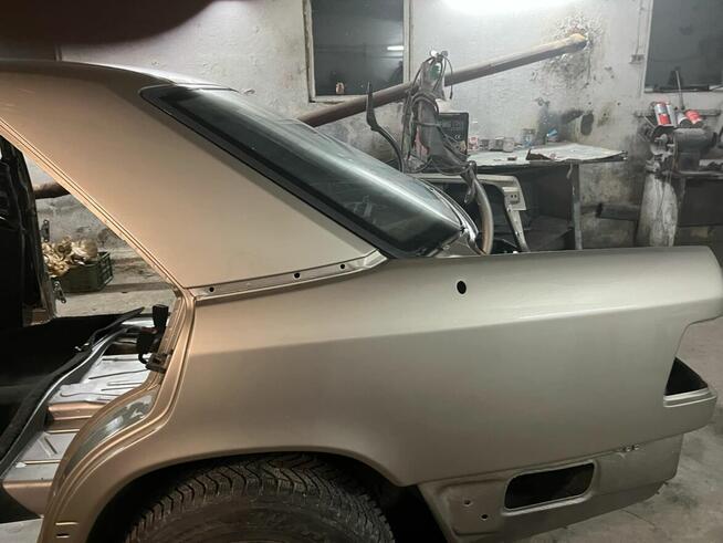 Blacharka samochodowa