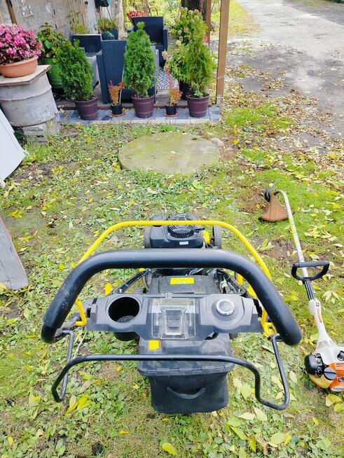 Kosiarka spalinowa z rozrusznikiem