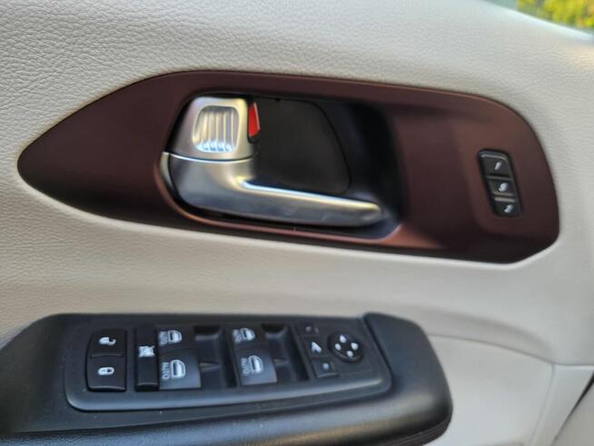 CHRYSLER PACIFICA LIMITED