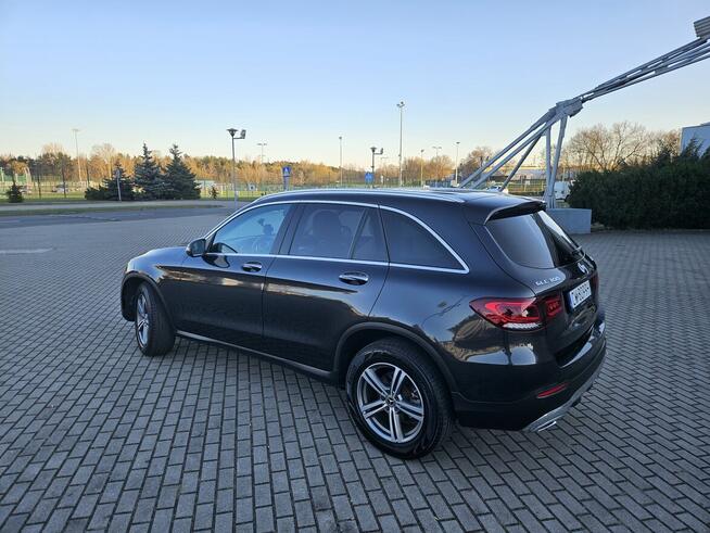 Sprzedam Mercedesa GLC 300 4MATIC 2020r