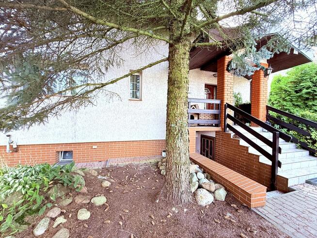 DOM Z GARAŻEM W DOSKONAŁEJ LOKALIZACJI!