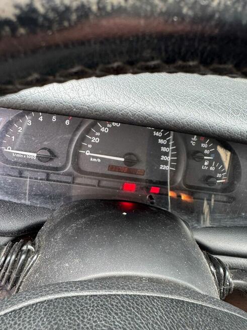 Syndyk sprzeda Opel Vectra