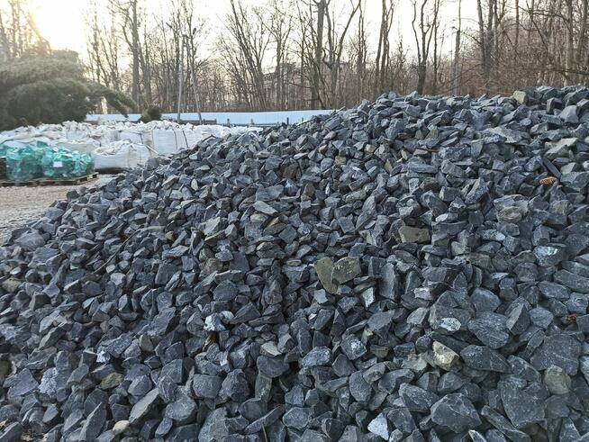 Grys Bazaltowy Czarny Kamień Bazalt Granitowy Kora żwir