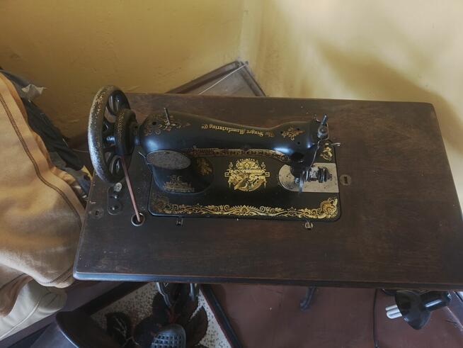 maszyna do szycia Singer