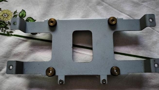 Uchwyt do montażu dysku twardego, Tunera Sat Ferguson ArivaTT