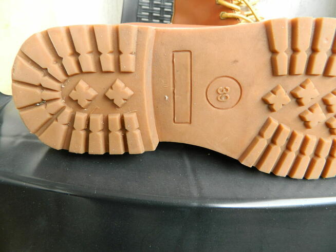 Sprzedam buty trapery